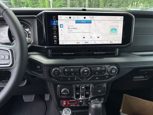 2026 Black Clearcoat Jeep Gladiator Mojave 4X4 Truck