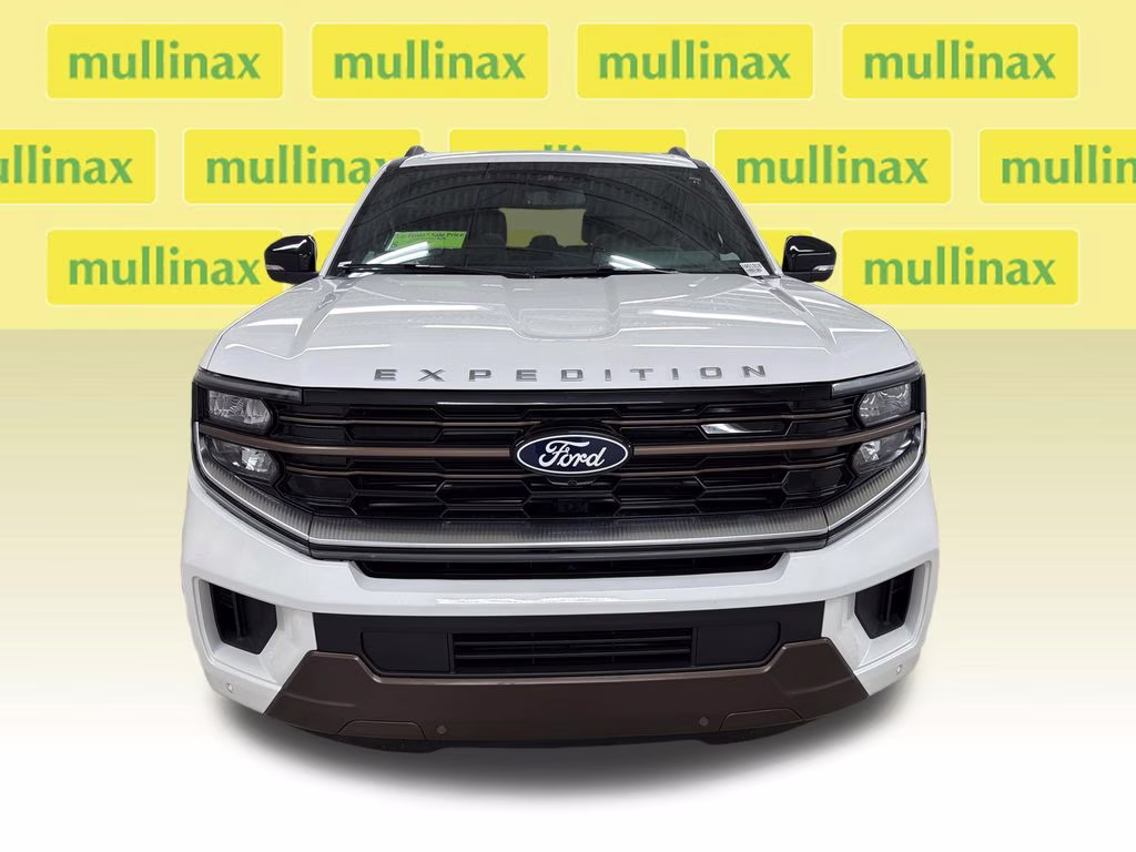 2027 STAR WHITE TRI-COAT Ford Expedition King Ranch 4X4 SUV