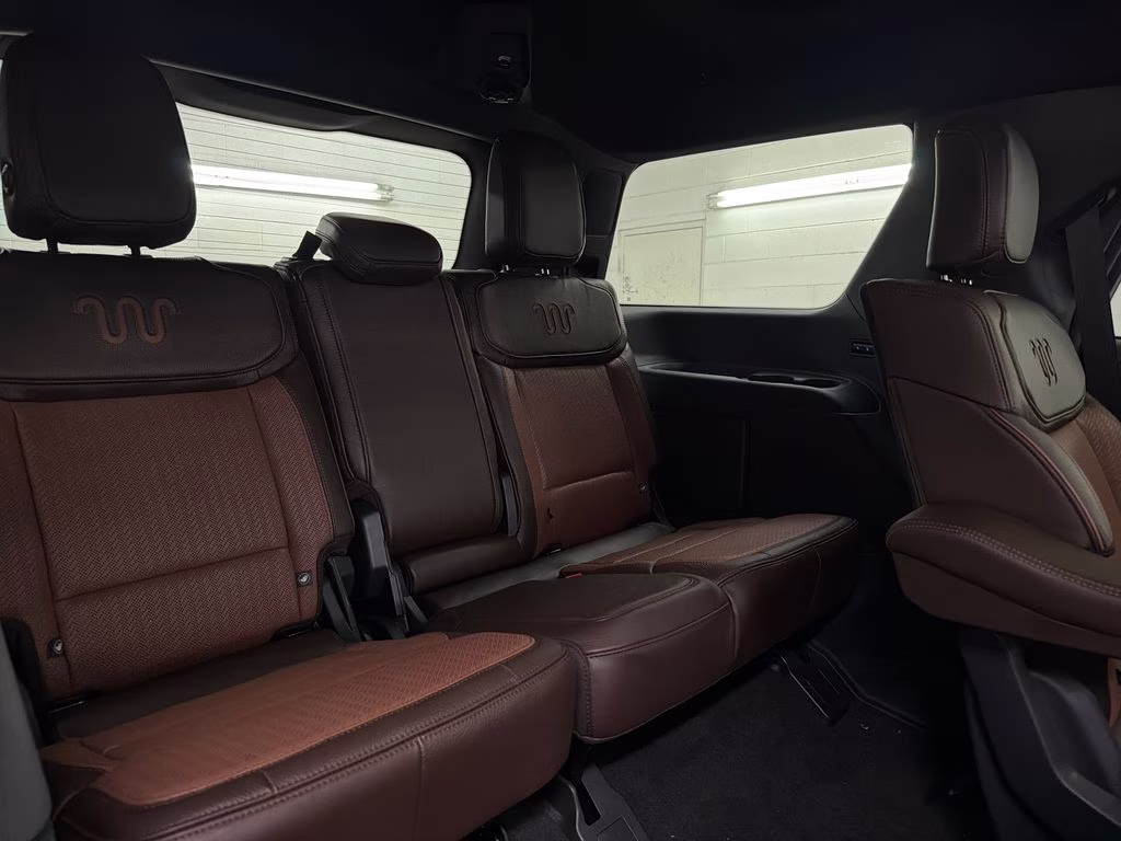 2027 STAR WHITE TRI-COAT Ford Expedition King Ranch 4X4 SUV