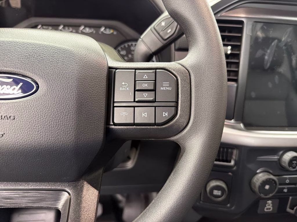 2026 OXFORD WHITE Ford F-150 XL RWD Truck