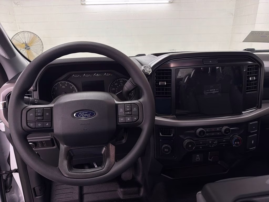 2026 OXFORD WHITE Ford F-150 XL RWD Truck
