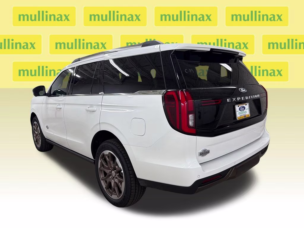 2027 STAR WHITE TRI-COAT Ford Expedition King Ranch 4X4 SUV