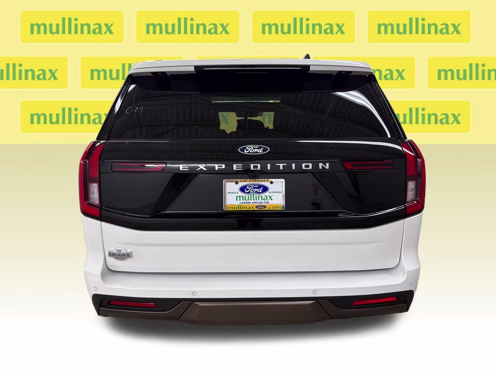 2027 STAR WHITE TRI-COAT Ford Expedition King Ranch 4X4 SUV