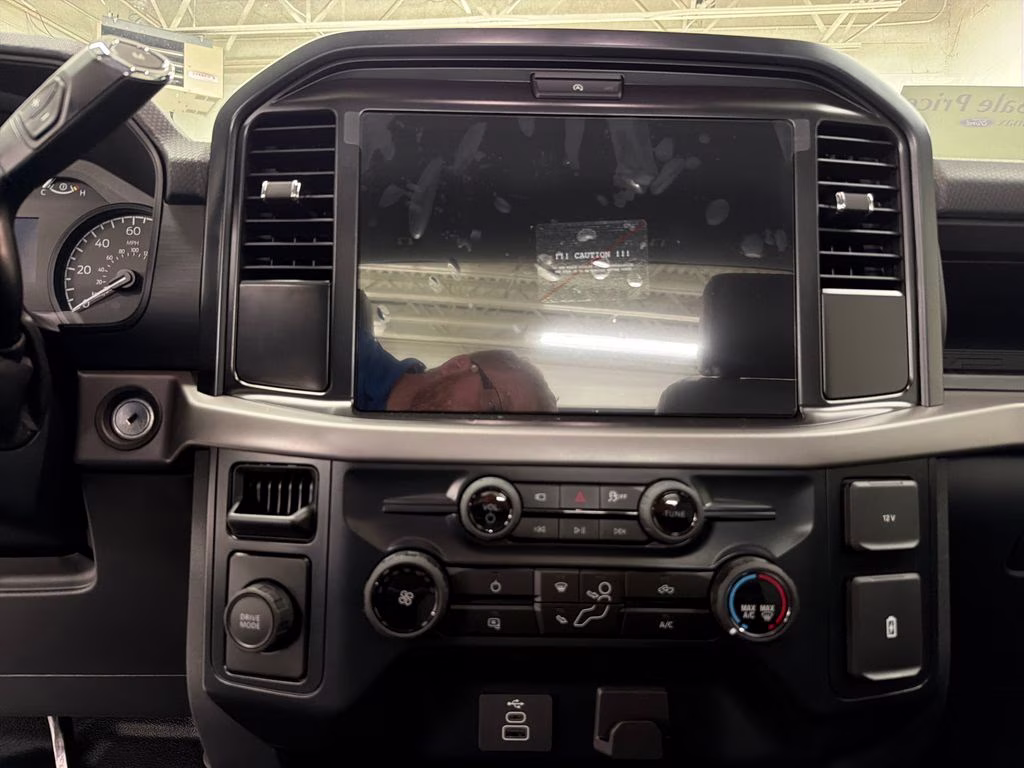2026 OXFORD WHITE Ford F-150 XL RWD Truck