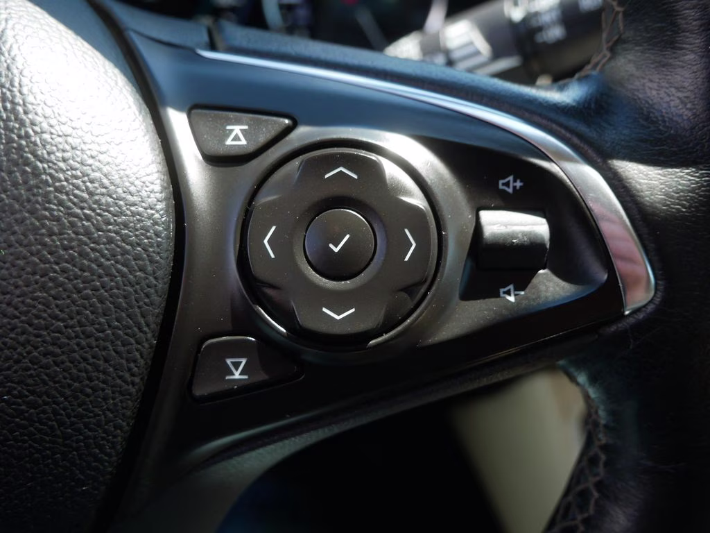 2016 Galaxy Silver Metallic Buick Envision Premium I AWD SUV