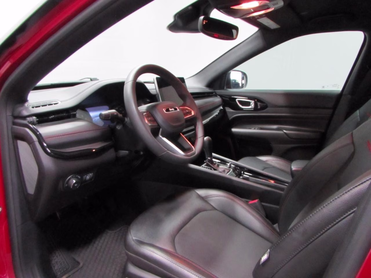 2025 Red Hot Pearlcoat Jeep Compass Trailhawk 4X4 SUV