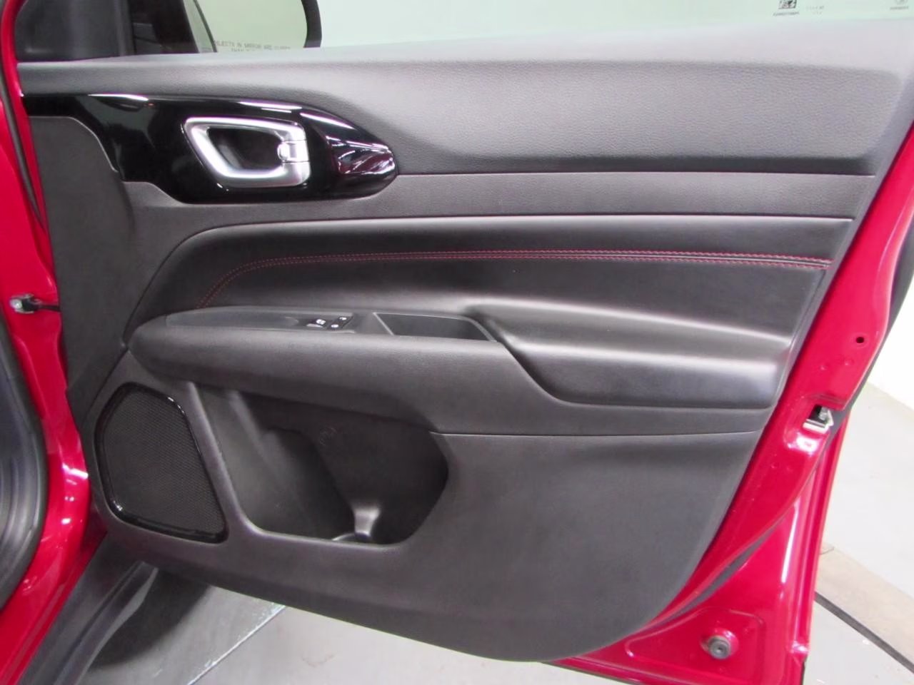 2025 Red Hot Pearlcoat Jeep Compass Trailhawk 4X4 SUV