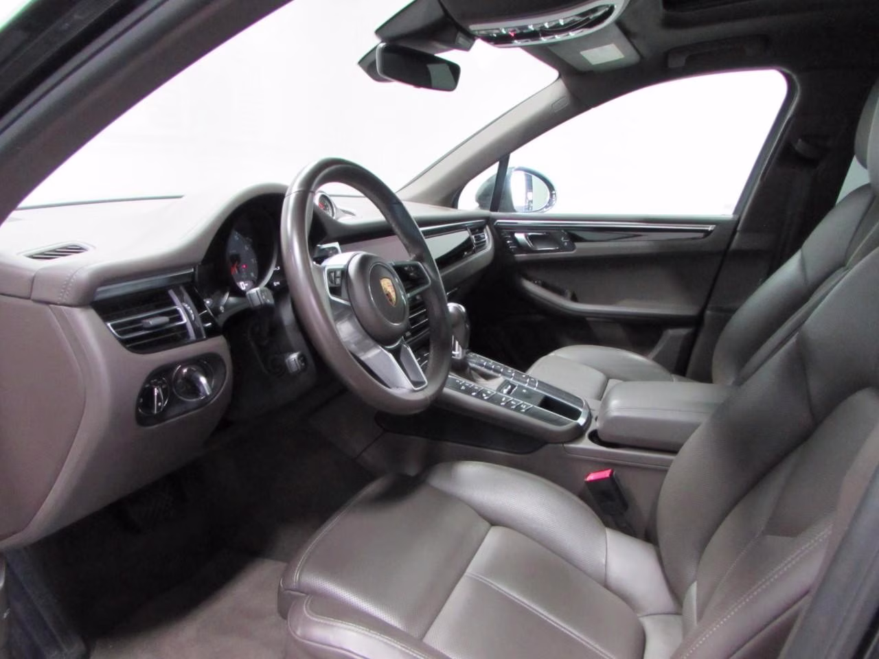 2021 Volcano Grey Metallic Porsche Macan S AWD SUV