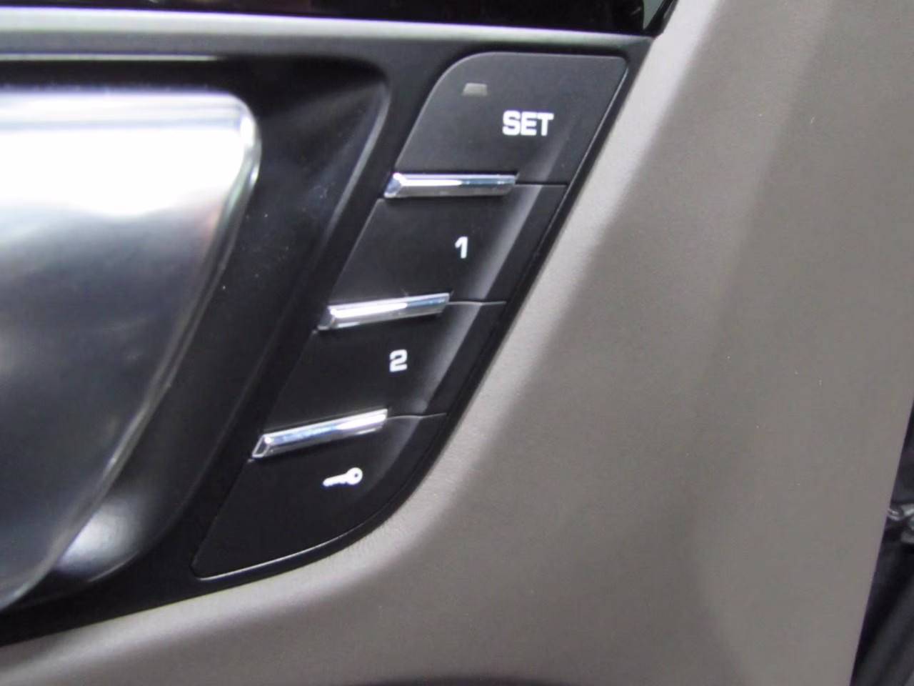 2021 Volcano Grey Metallic Porsche Macan S AWD SUV