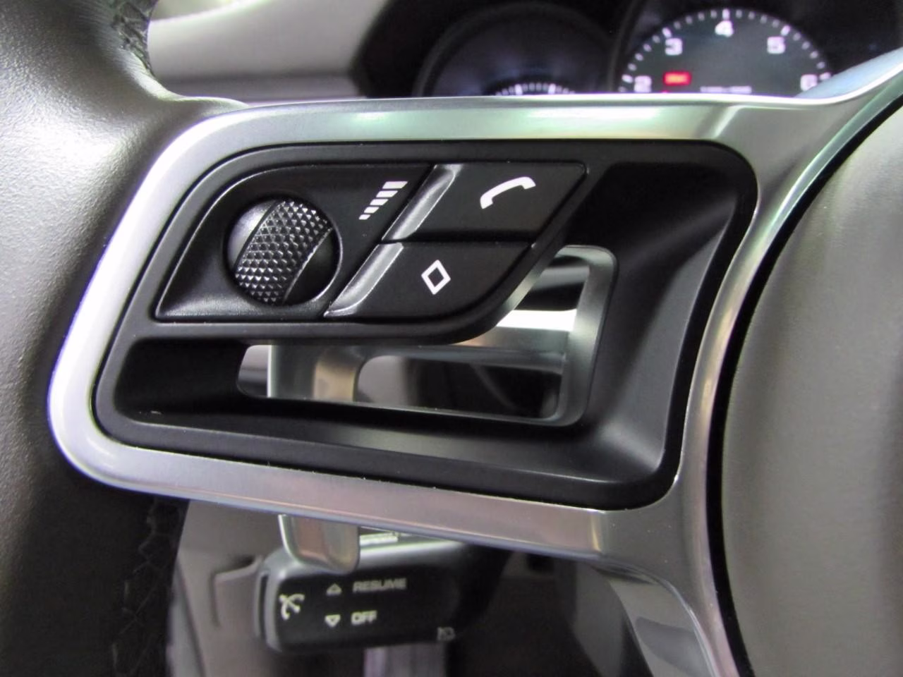 2021 Volcano Grey Metallic Porsche Macan S AWD SUV