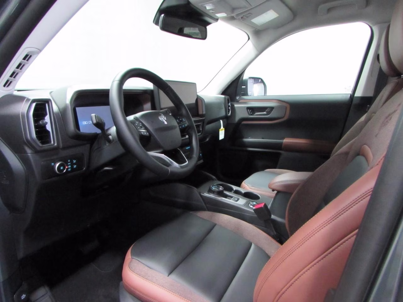 2026 Carbonized Gray Metallic Ford Bronco Sport Outer Banks 4X4 SUV