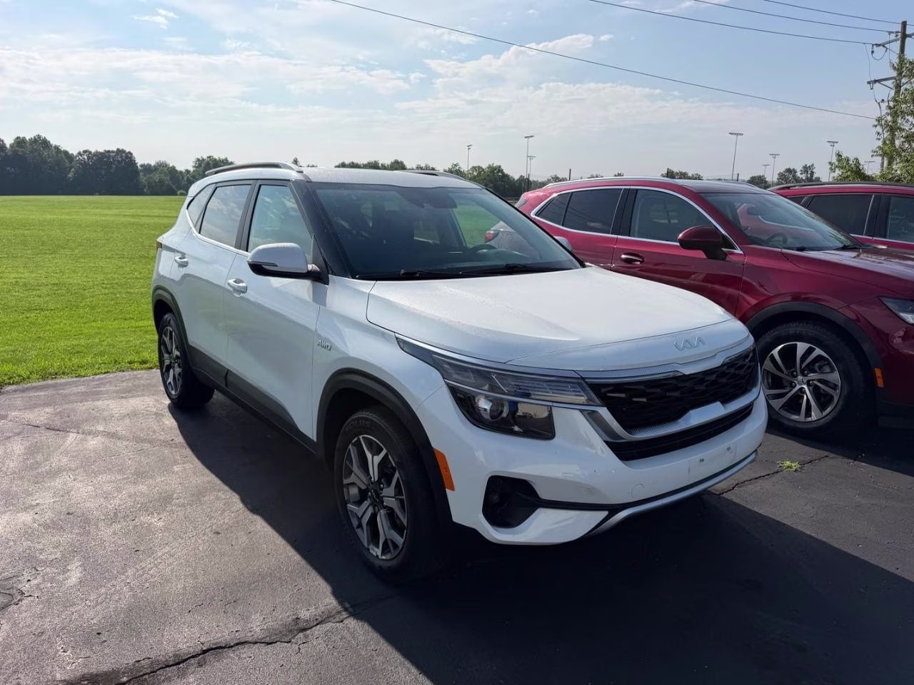 2023 Snow White Pearl Kia Seltos EX AWD SUV