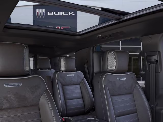 2026 Glacier White Tricoat GMC Yukon Denali Ultimate 4X4 SUV