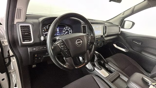 2023 Glacier White Nissan Frontier SV 4X4 Truck