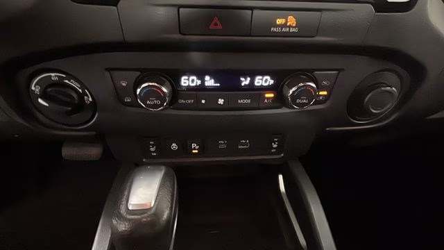 2023 Glacier White Nissan Frontier SV 4X4 Truck