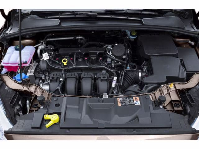 2018 Oxford White Ford Focus SE FWD Sedan