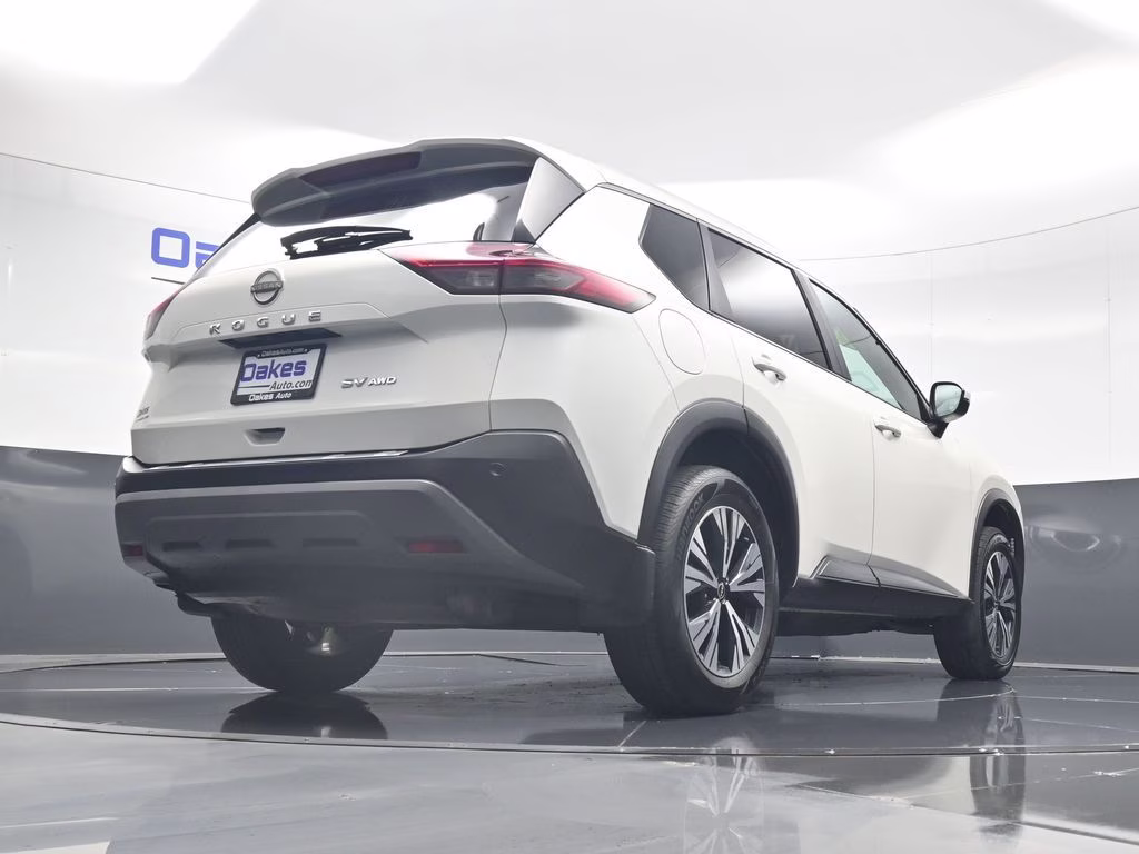 2023 Pearl White Tricoat Nissan Rogue SV AWD SUV