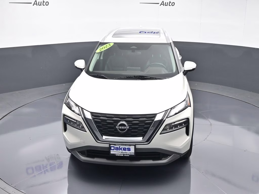 2023 Pearl White Tricoat Nissan Rogue SV AWD SUV