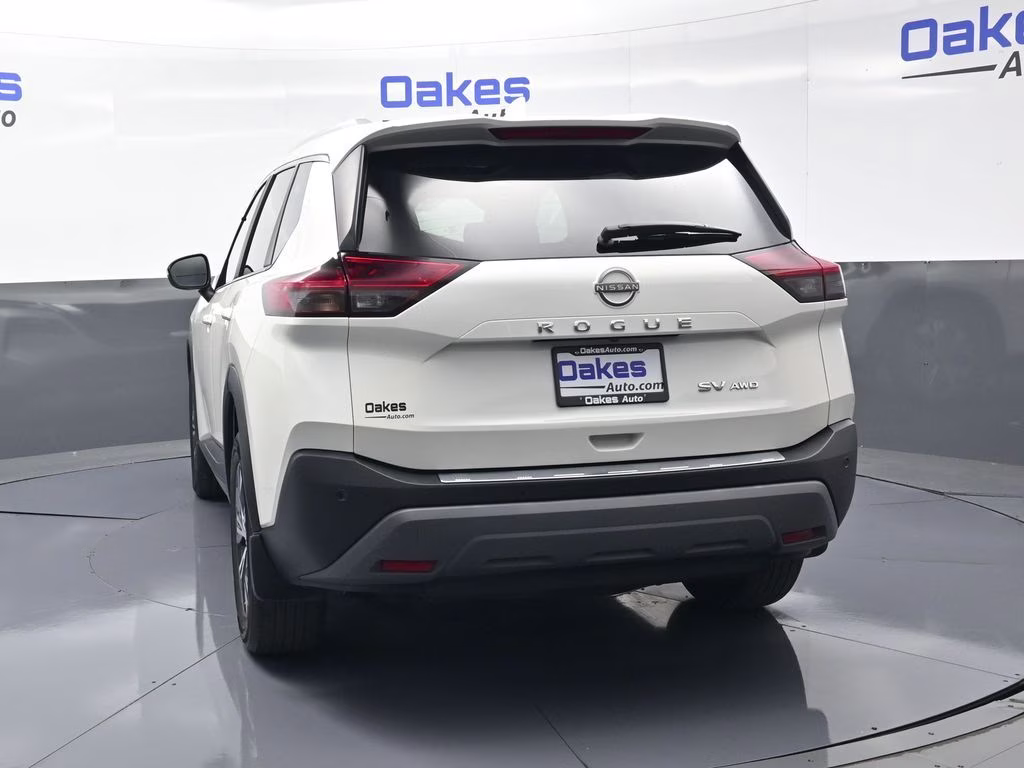 2023 Pearl White Tricoat Nissan Rogue SV AWD SUV