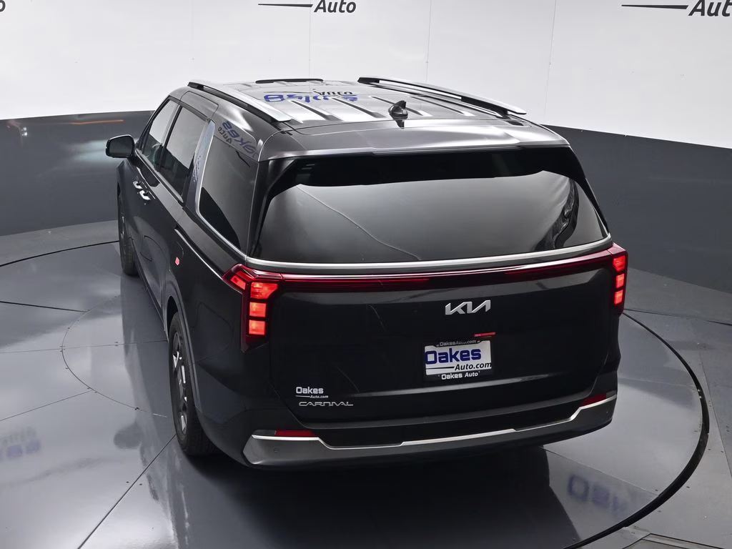 2026 Panthera Metal Kia Carnival SX FWD Van