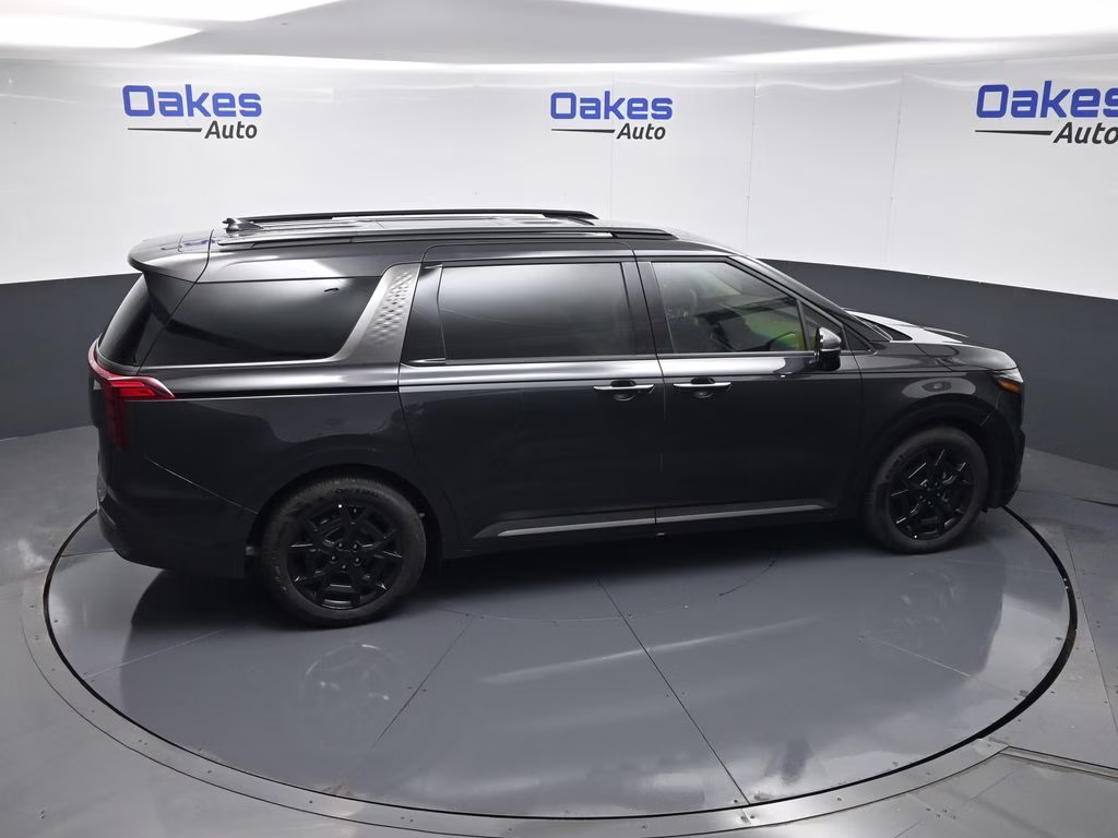 2026 Panthera Metal Kia Carnival SX FWD Van