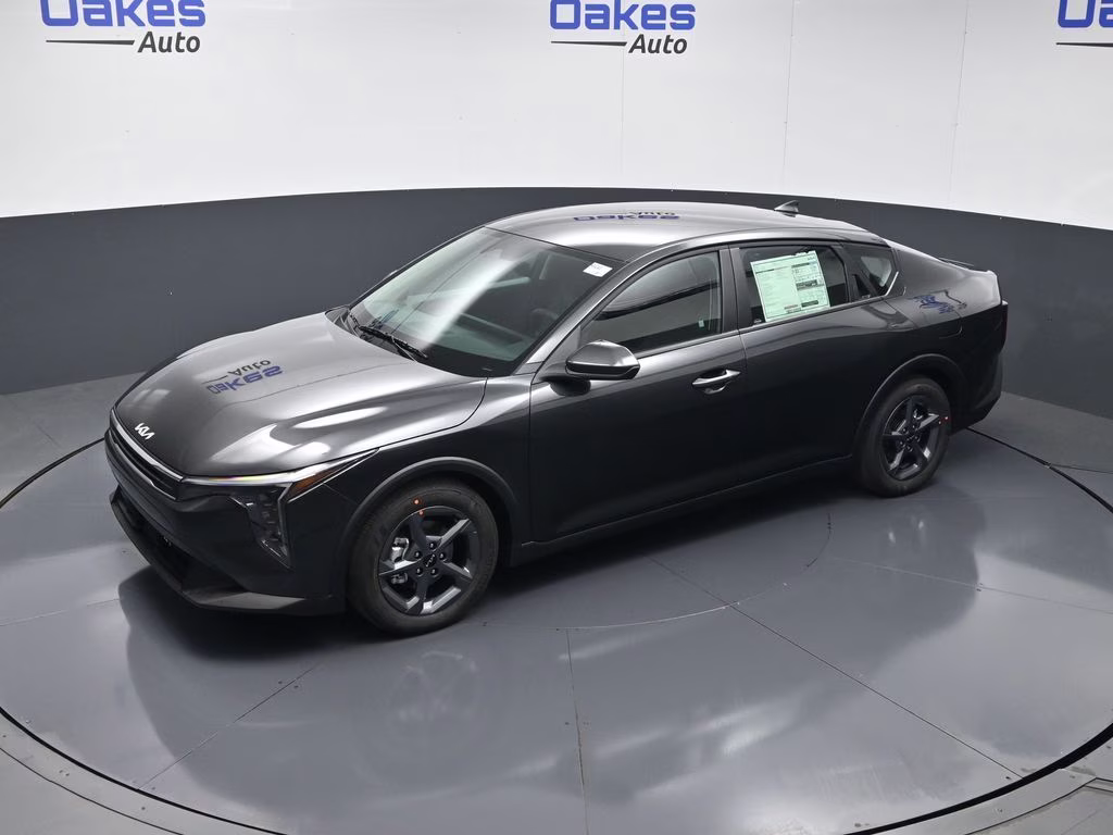 2026 Interstellar Gray Kia K4 LXS FWD Sedan