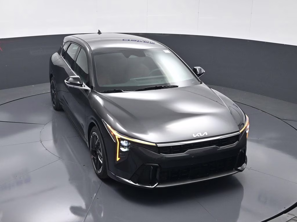 2026 Interstellar Gray Kia K4 GT-Line FWD Hatchback