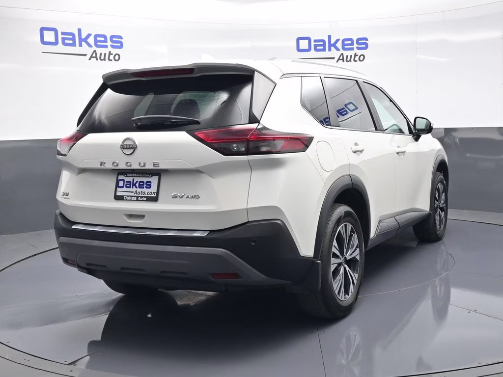 2023 Pearl White Tricoat Nissan Rogue SV AWD SUV
