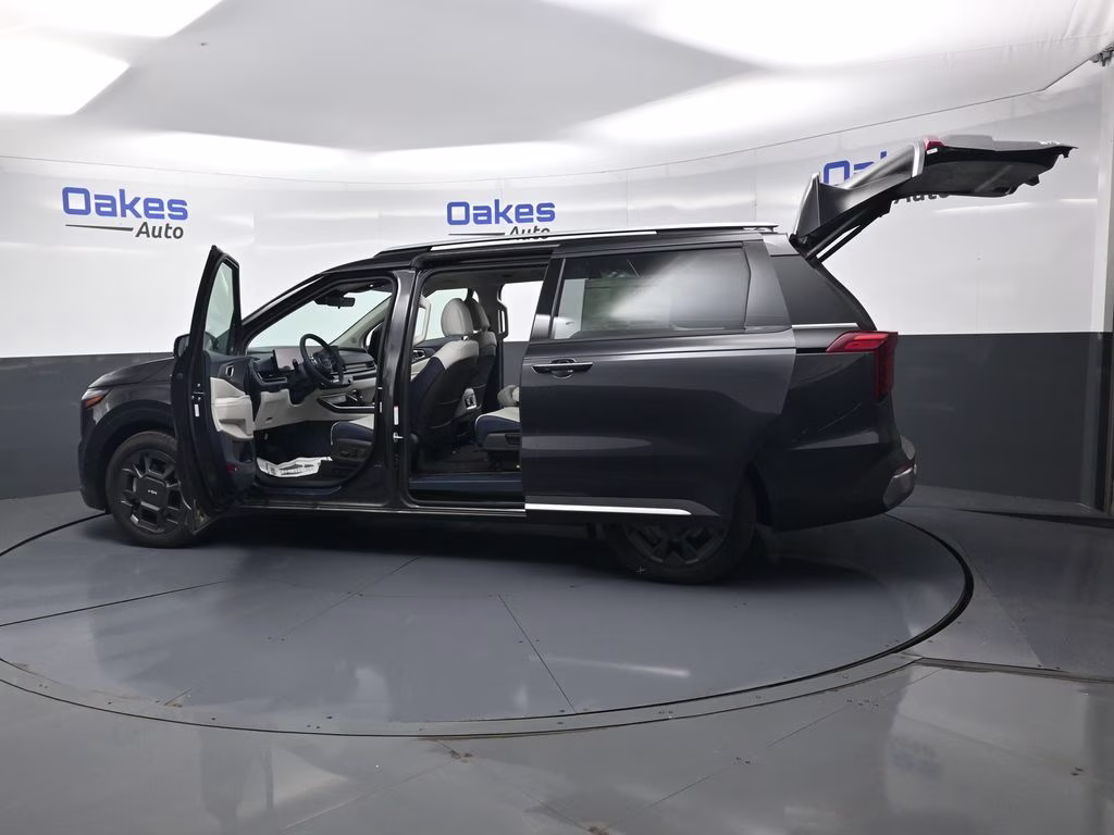 2026 Panthera Metal Kia Carnival SX FWD Van