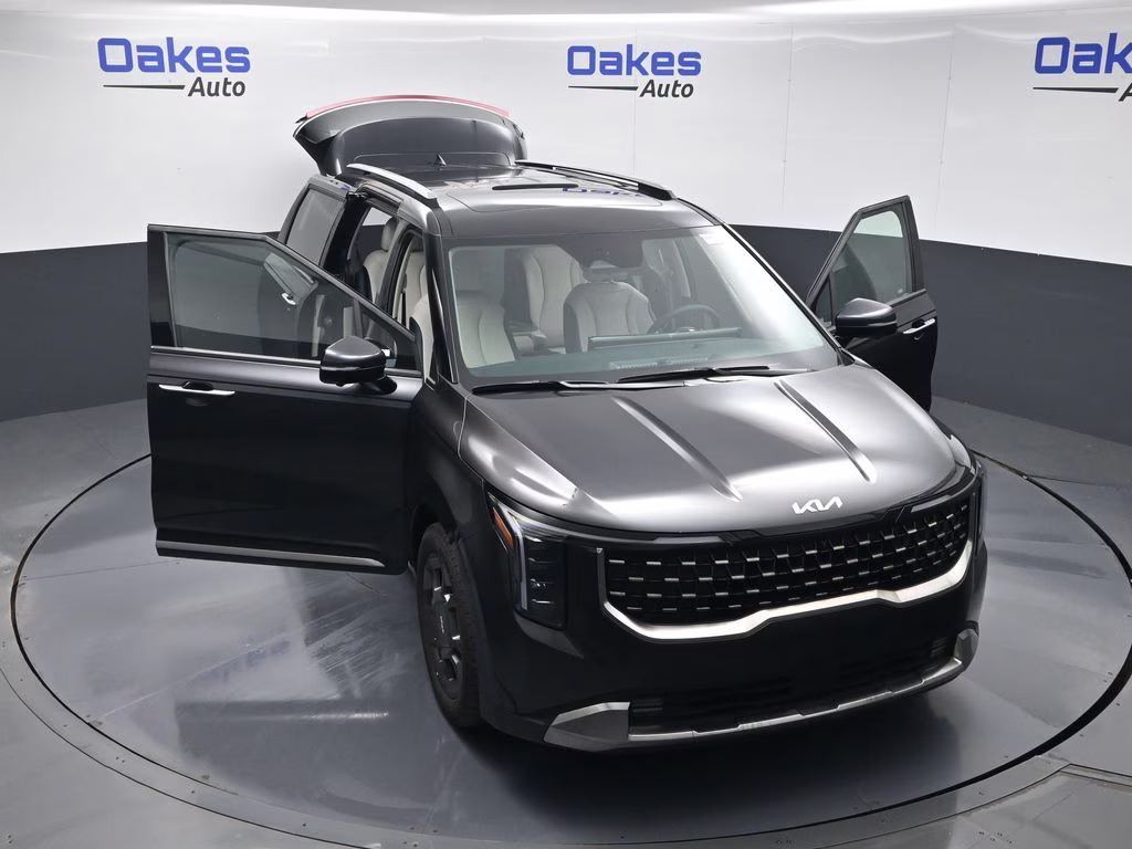 2026 Panthera Metal Kia Carnival SX FWD Van