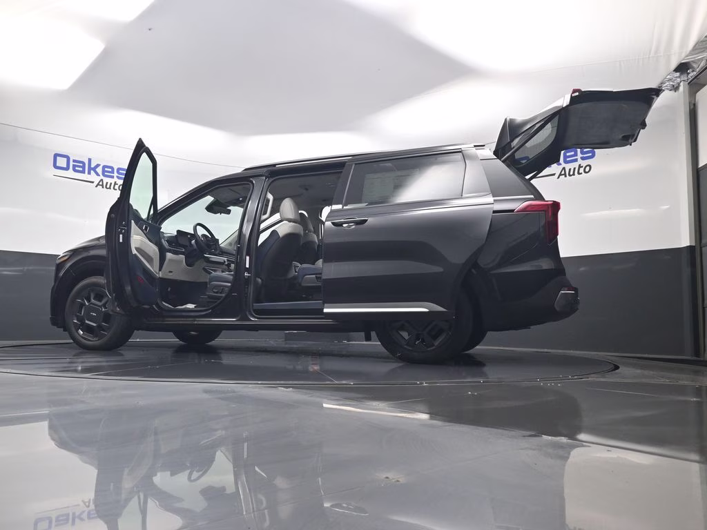 2026 Panthera Metal Kia Carnival SX FWD Van