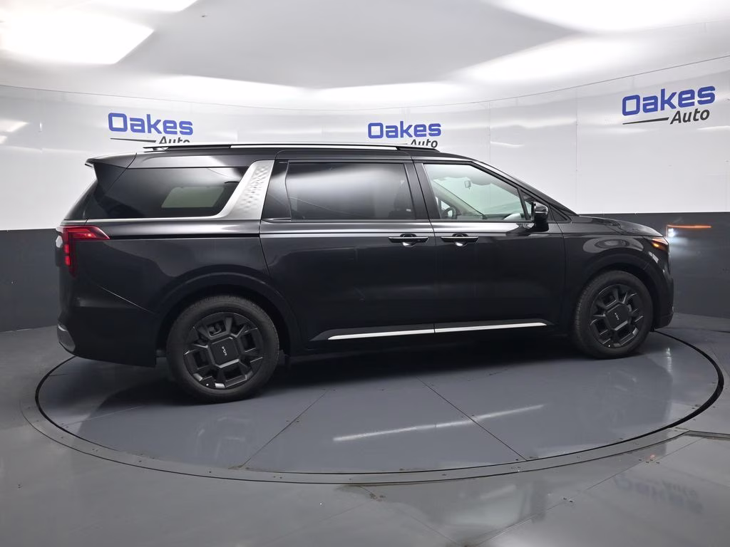 2026 Panthera Metal Kia Carnival SX FWD Van