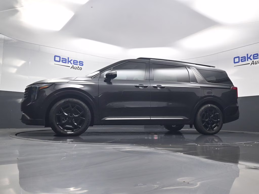 2026 Panthera Metal Kia Carnival SX FWD Van