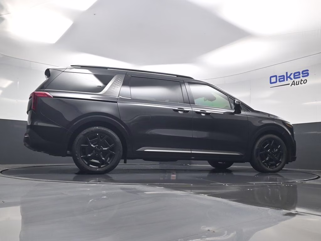 2026 Panthera Metal Kia Carnival SX FWD Van