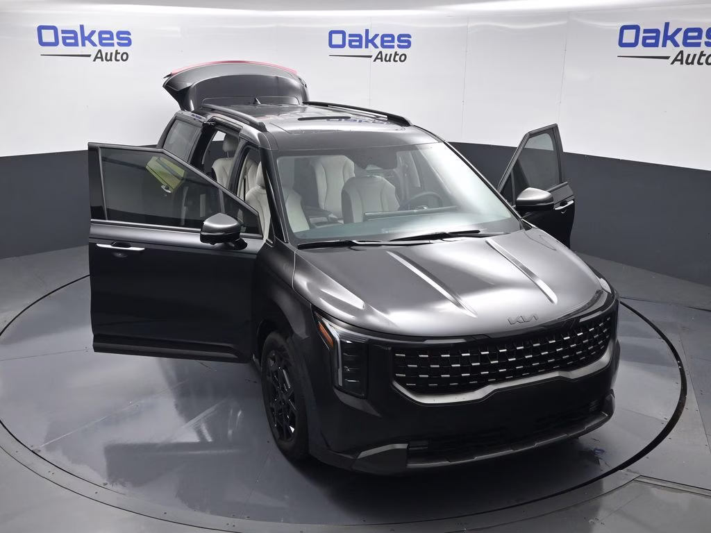 2026 Panthera Metal Kia Carnival SX FWD Van