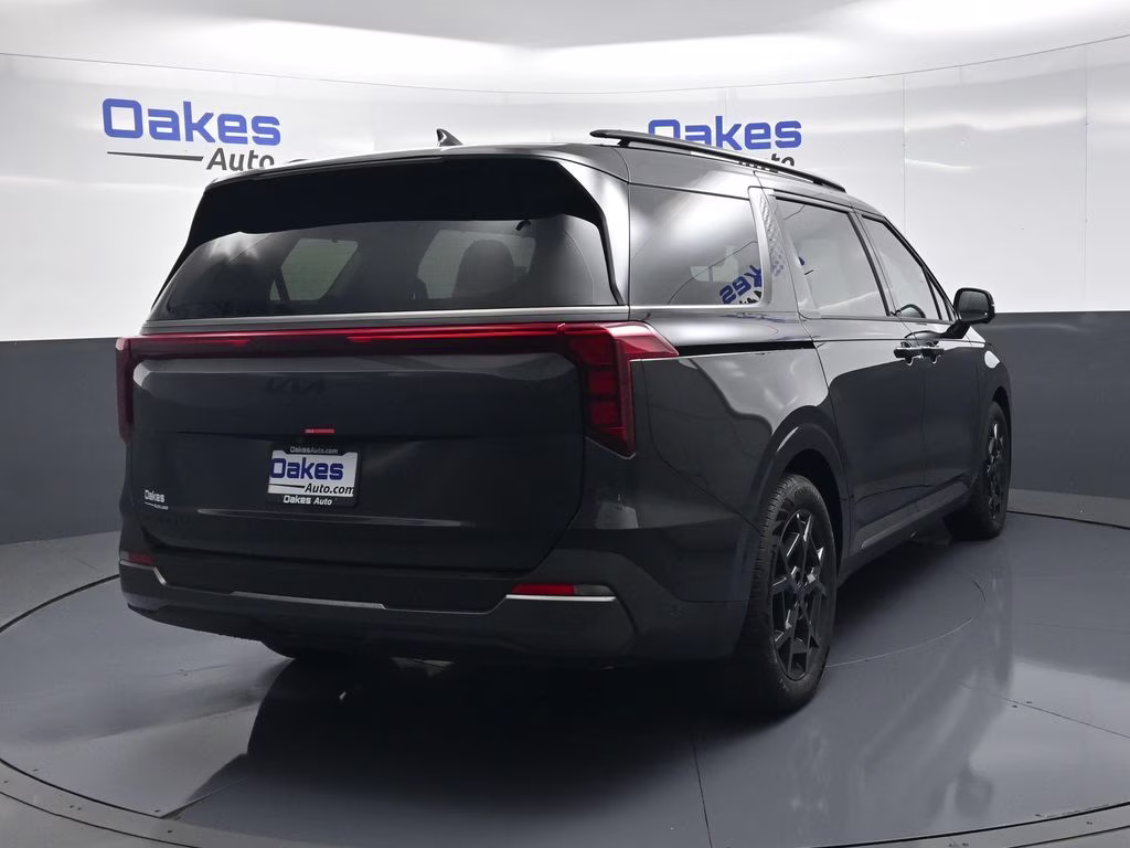 2026 Panthera Metal Kia Carnival SX FWD Van