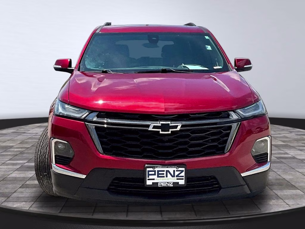 2022 Cherry Red Tintcoat Chevrolet Traverse RS AWD SUV