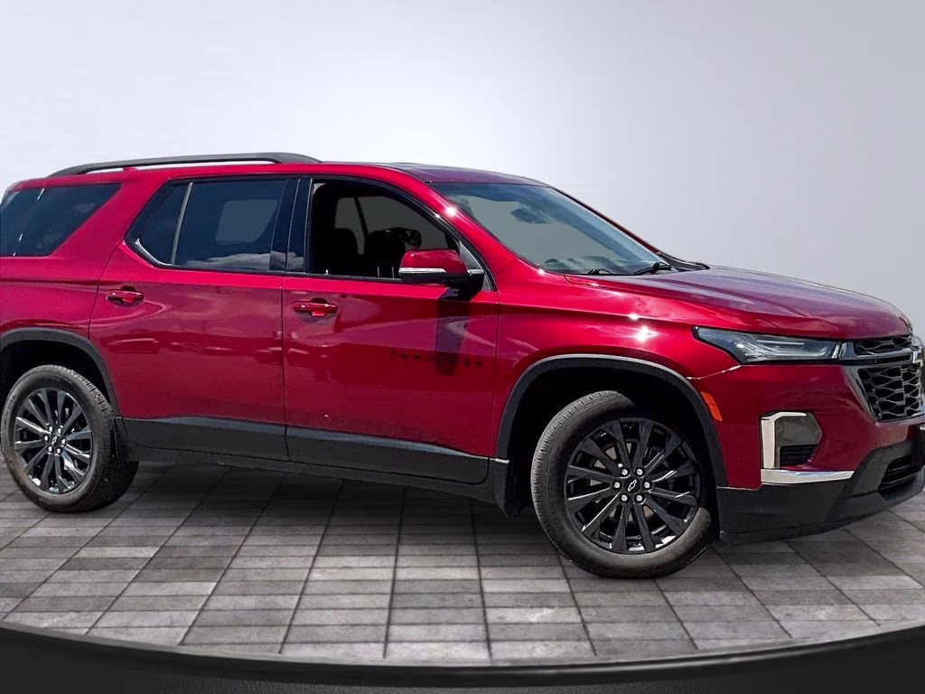 2022 Cherry Red Tintcoat Chevrolet Traverse RS AWD SUV
