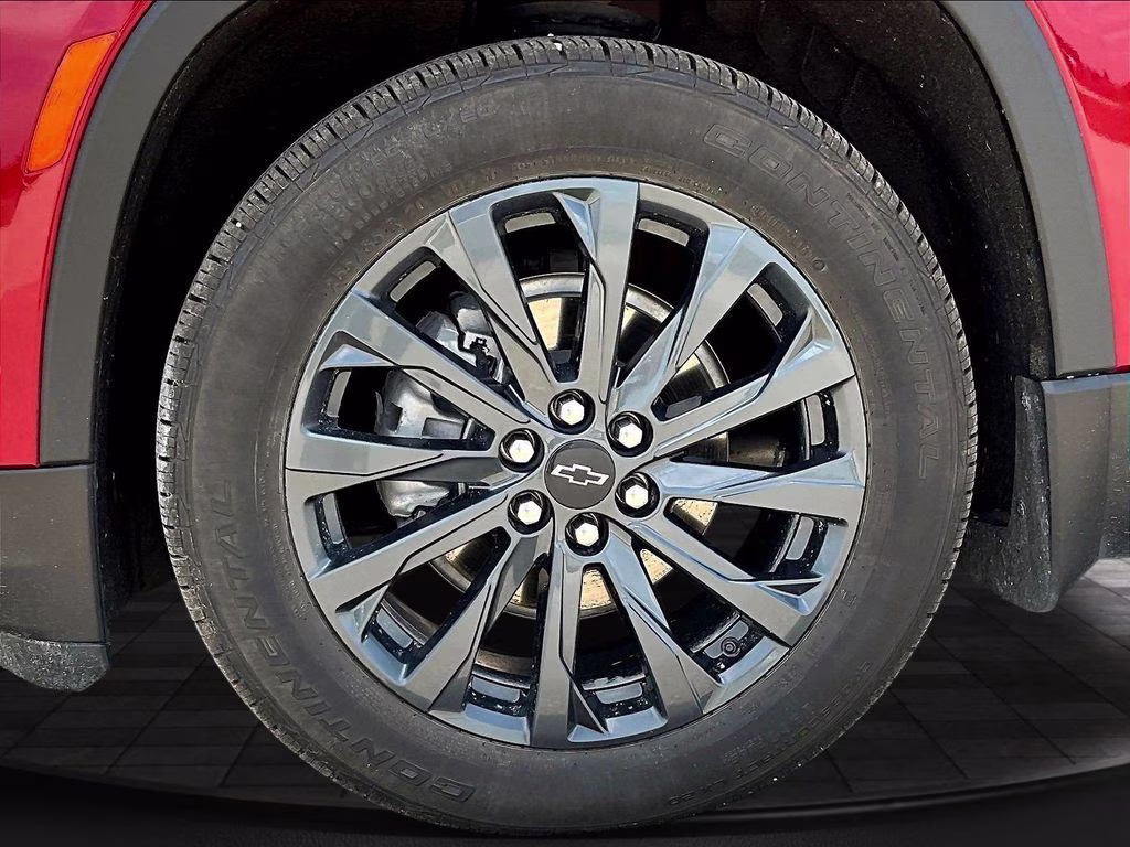 2022 Cherry Red Tintcoat Chevrolet Traverse RS AWD SUV