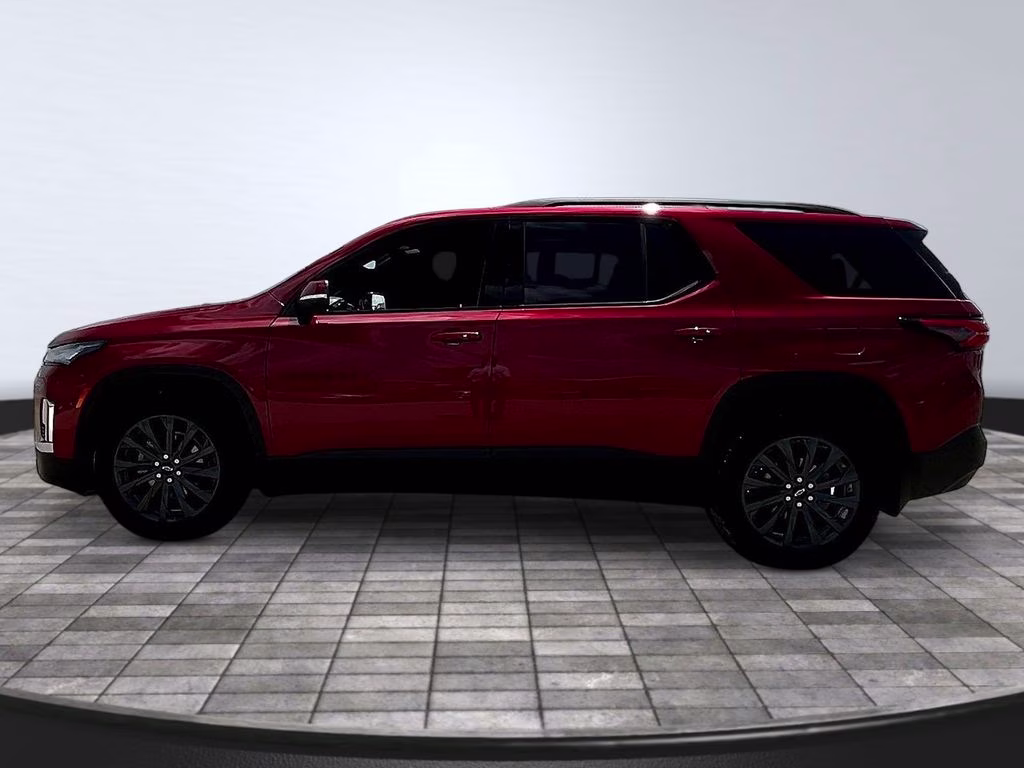 2022 Cherry Red Tintcoat Chevrolet Traverse RS AWD SUV
