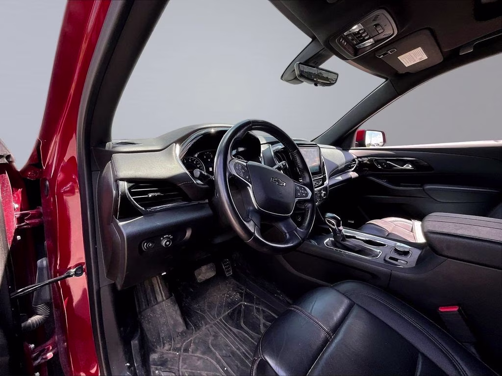 2022 Cherry Red Tintcoat Chevrolet Traverse RS AWD SUV
