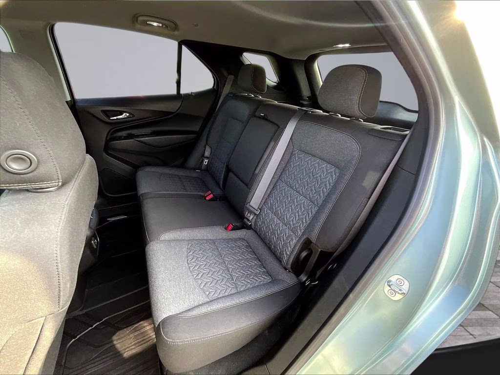 2022 Seaglass Blue Metallic Chevrolet Equinox LT AWD SUV
