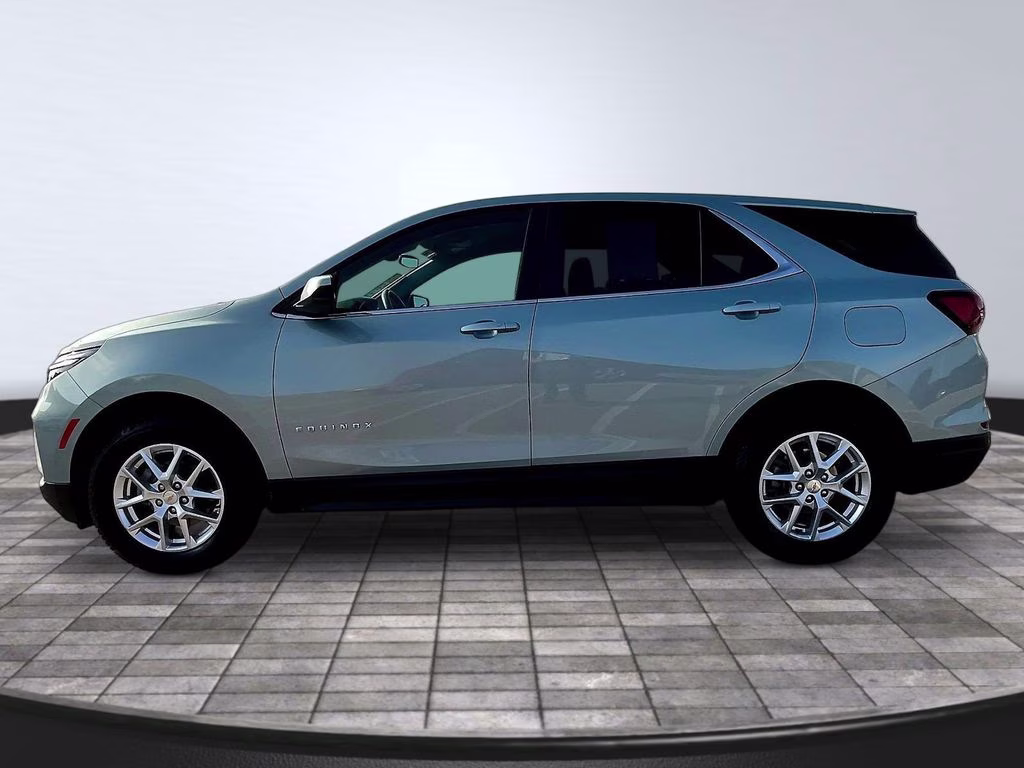 2022 Seaglass Blue Metallic Chevrolet Equinox LT AWD SUV