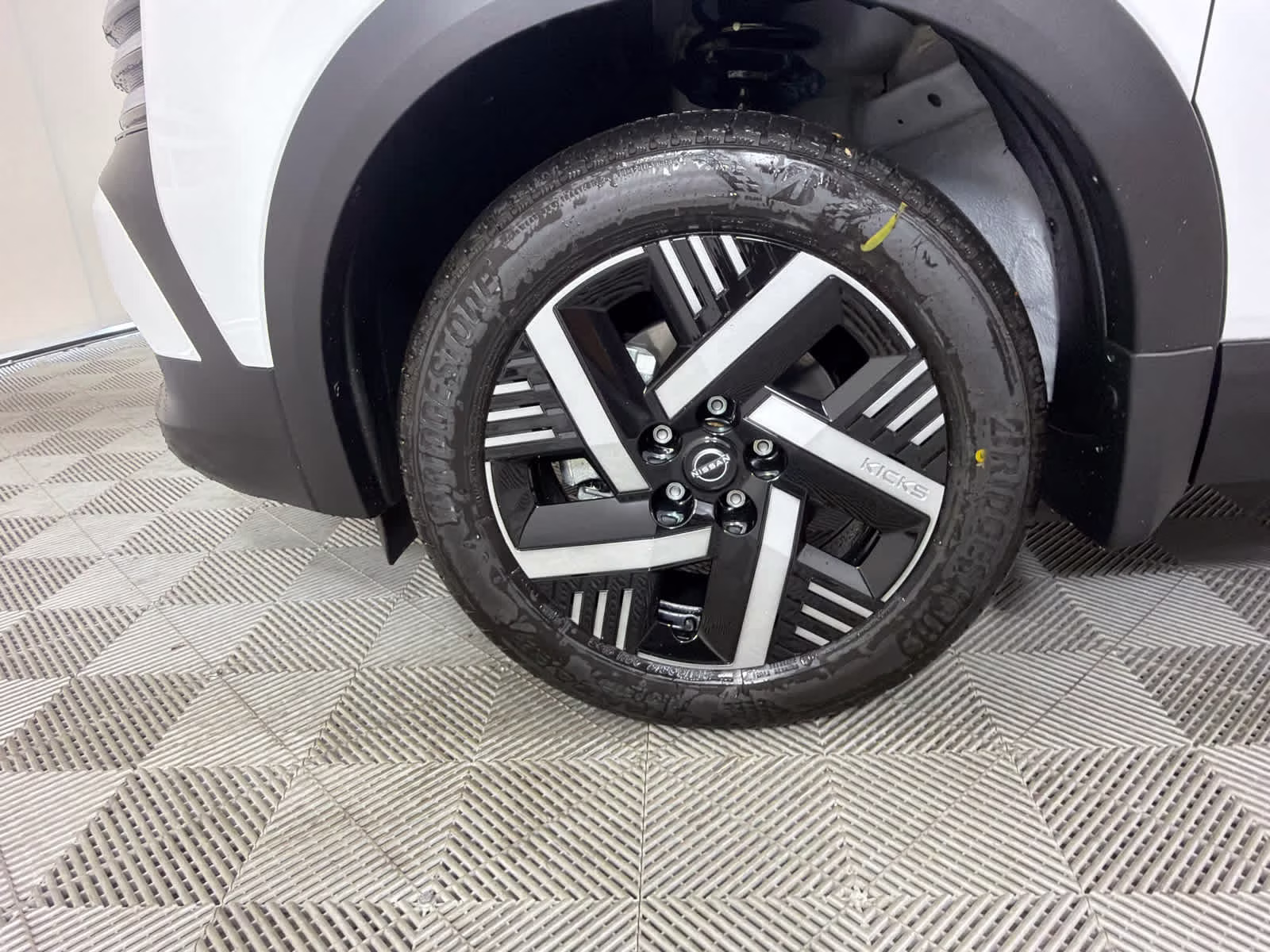 2026 Fresh Powder Nissan Kicks SV FWD SUV