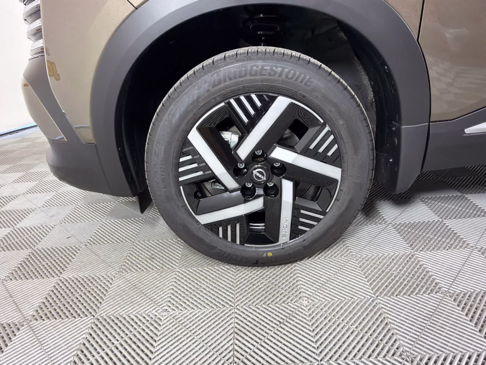 2026 Canyon Bronze Metallic Nissan Kicks SV FWD SUV