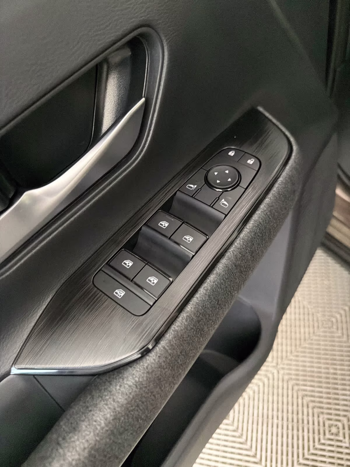 2026 Canyon Bronze Metallic Nissan Kicks SV FWD SUV