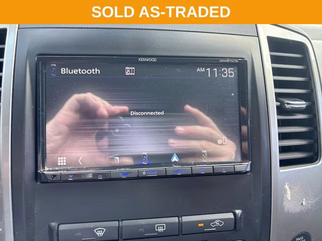2010 Navy Blue Nissan Frontier LE 4X4 Truck