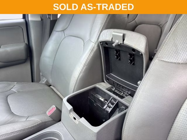 2010 Navy Blue Nissan Frontier LE 4X4 Truck