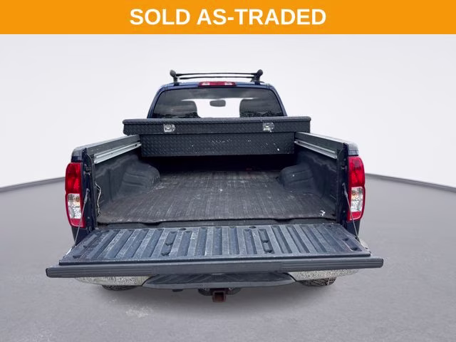 2010 Navy Blue Nissan Frontier LE 4X4 Truck