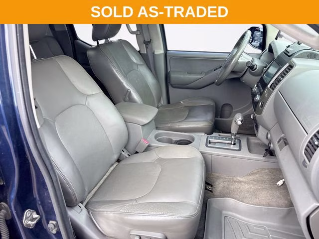 2010 Navy Blue Nissan Frontier LE 4X4 Truck